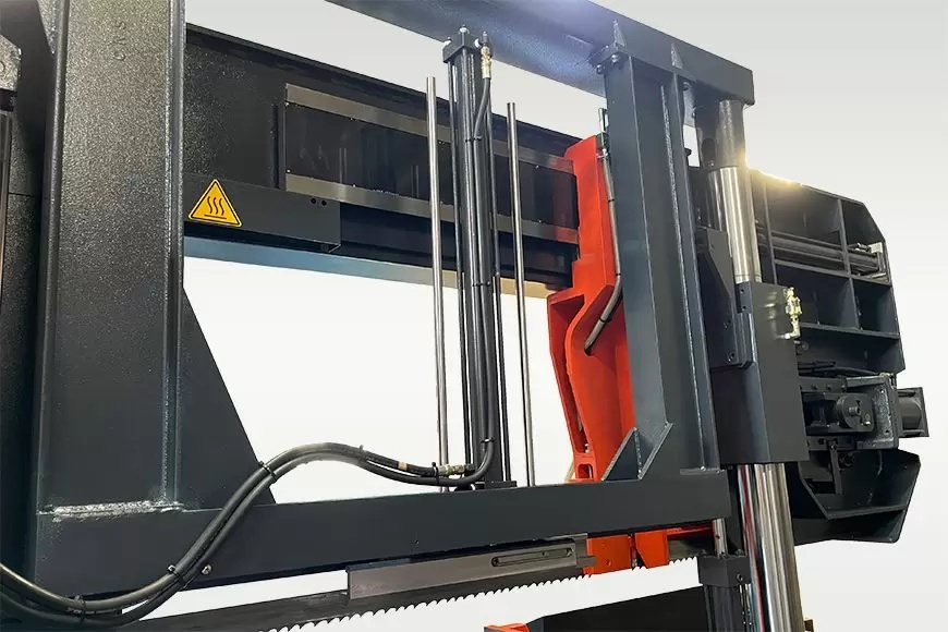 Picture of Cosen Saw AHC-1900A Hydraulic Top Clamps